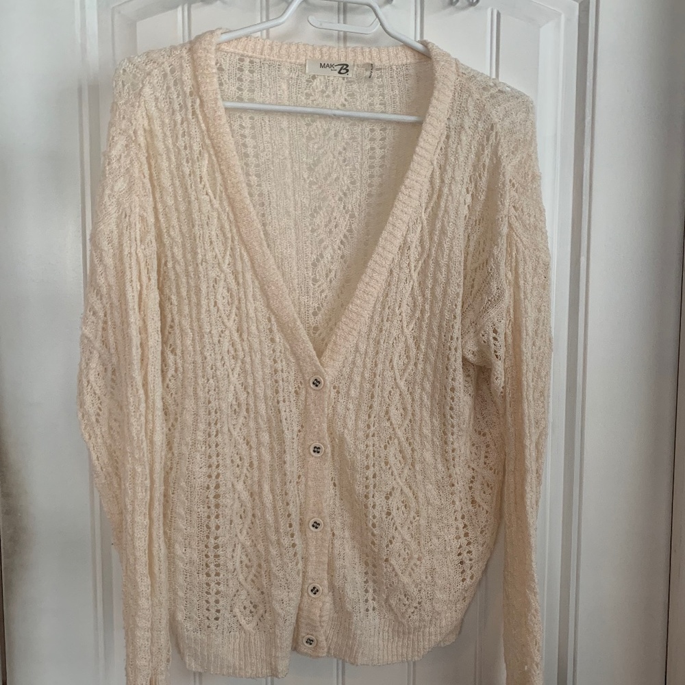 Lightweight cream acrylic V-neck cardigan
